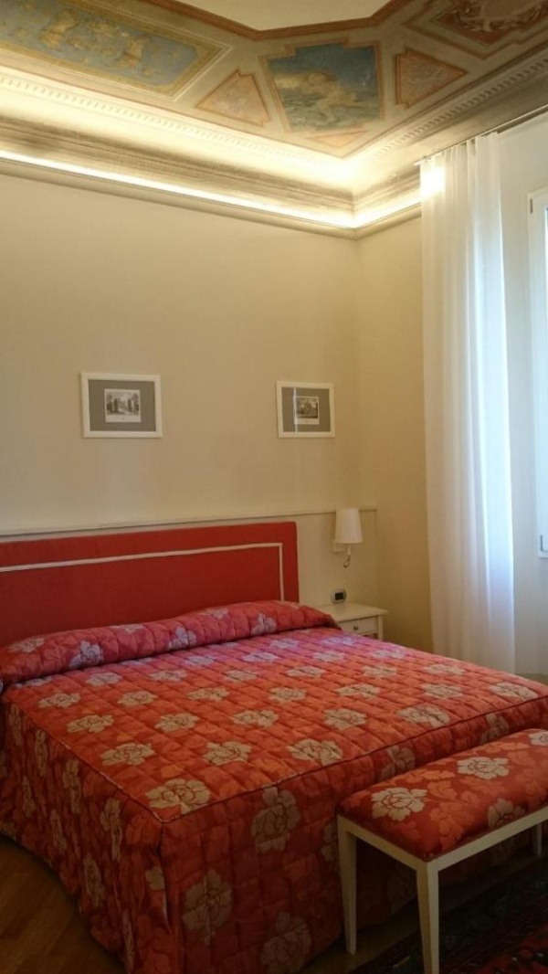 Casa Isolani Piazza Maggiore 1.0 image 9